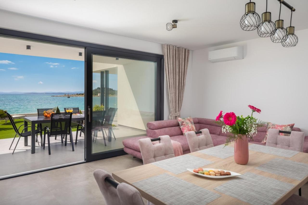 Luxury Apartment Sea Pakoštane Exterior foto