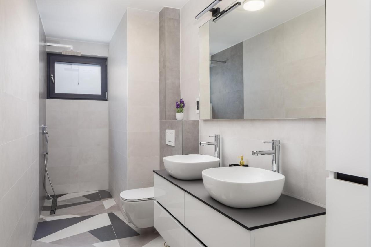 Luxury Apartment Sea Pakoštane Exterior foto