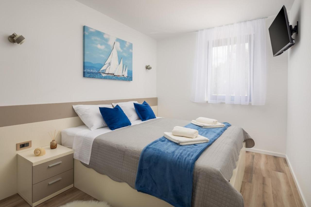 Luxury Apartment Sea Pakoštane Exterior foto